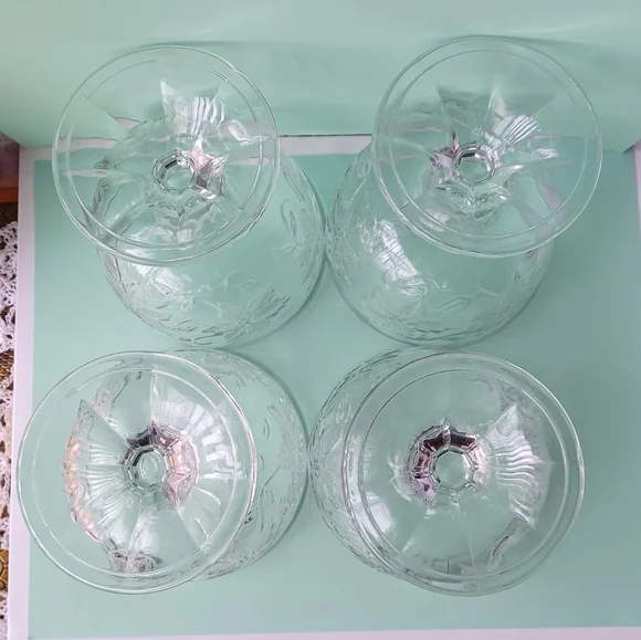 SET OF 4 PRINCESS HOUSE FANTASIA FOOTED DESSERT/SHERBET BOWLS POINSETTIA PATTERN - Picture 14 of 15